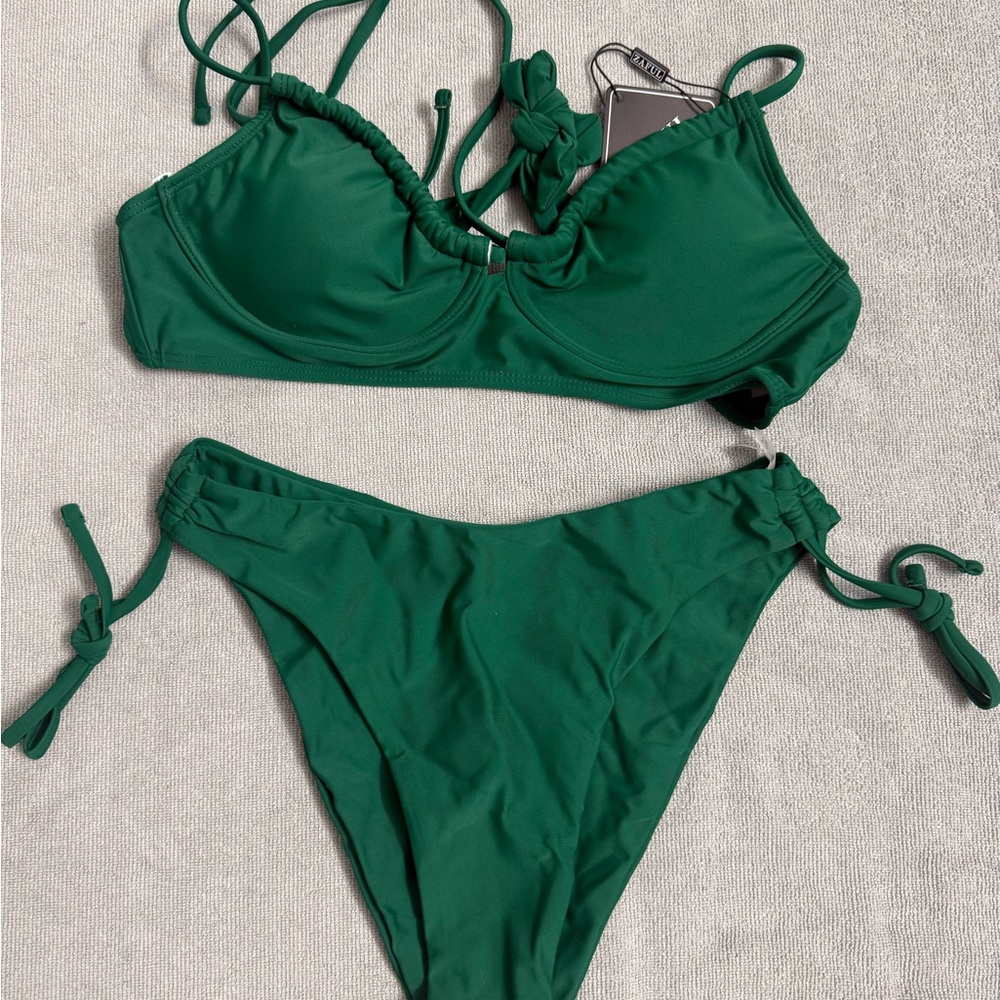 Zaful Emerald Green Underwire Tie-Side Bikini Set